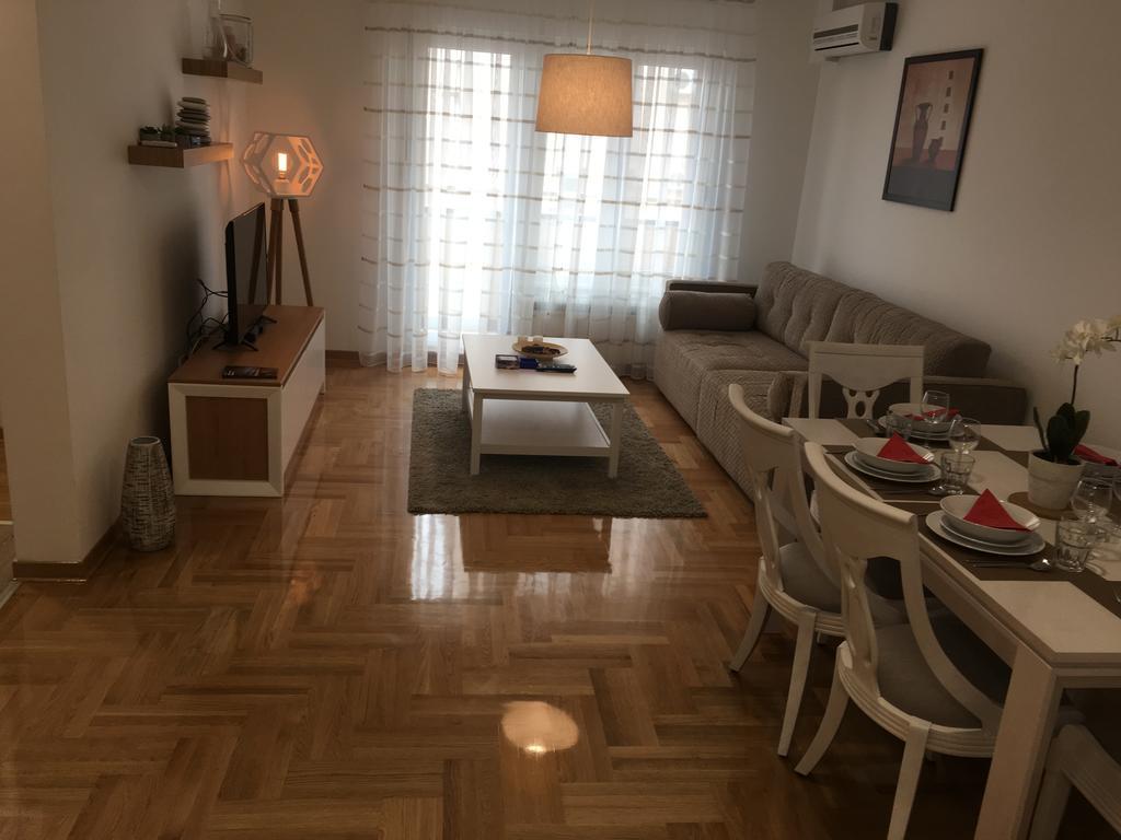 Apartment Triton ベオグラード エクステリア 写真